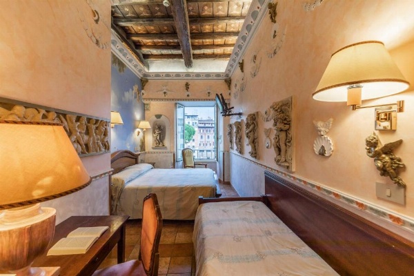 Hotel Barrett image 16